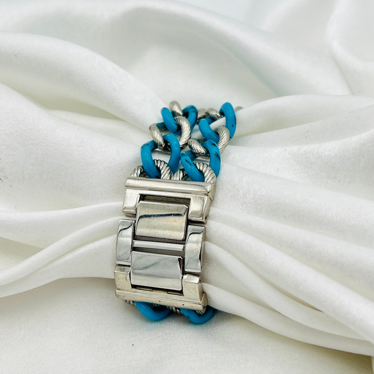 Turquoise Silver-Toned Chain Watch