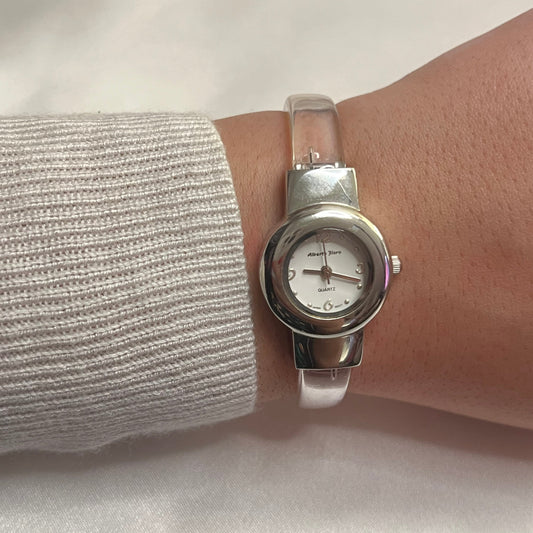 Unique Clear Strap Watch