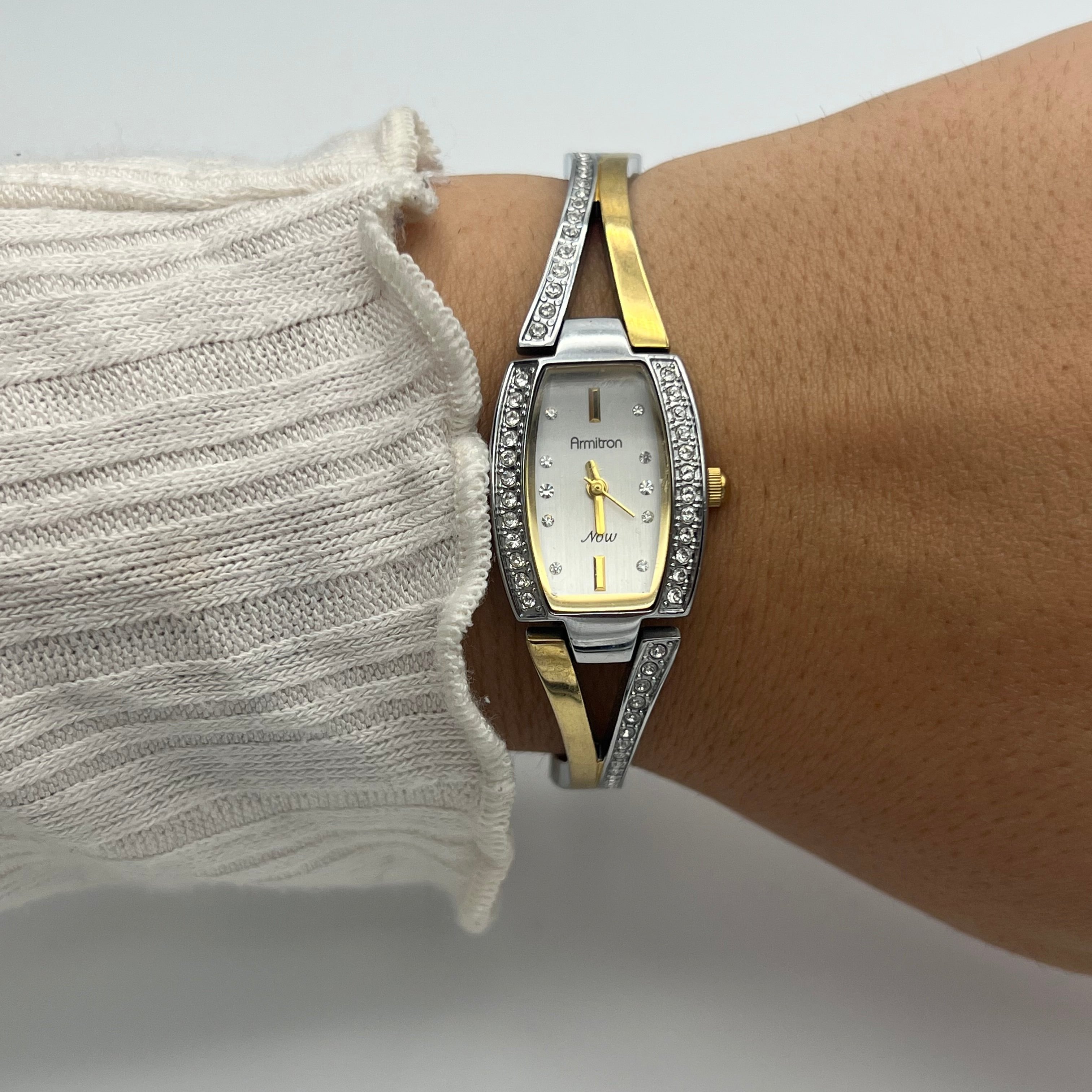 🌟🩶 Two-Toned Diamanté Watch