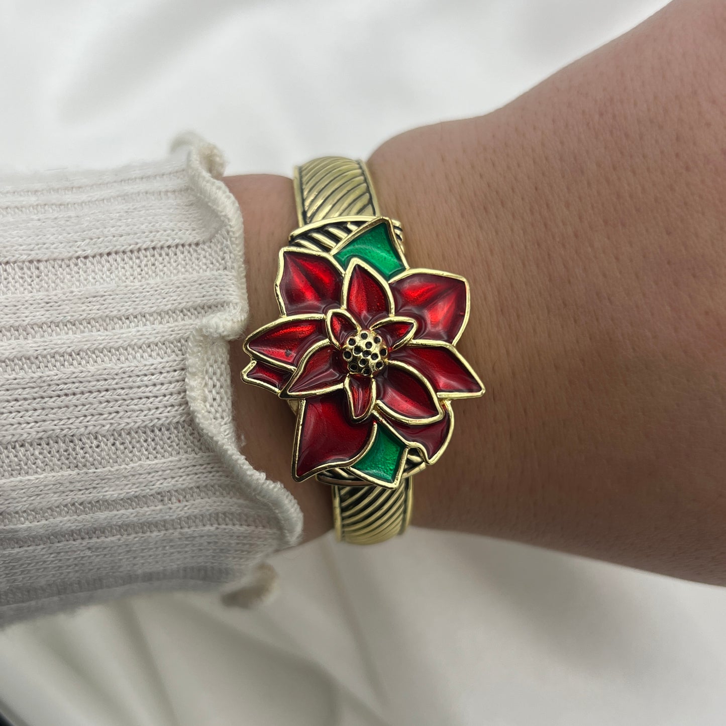 Poinsettia Flower Peek-a-boo Watch