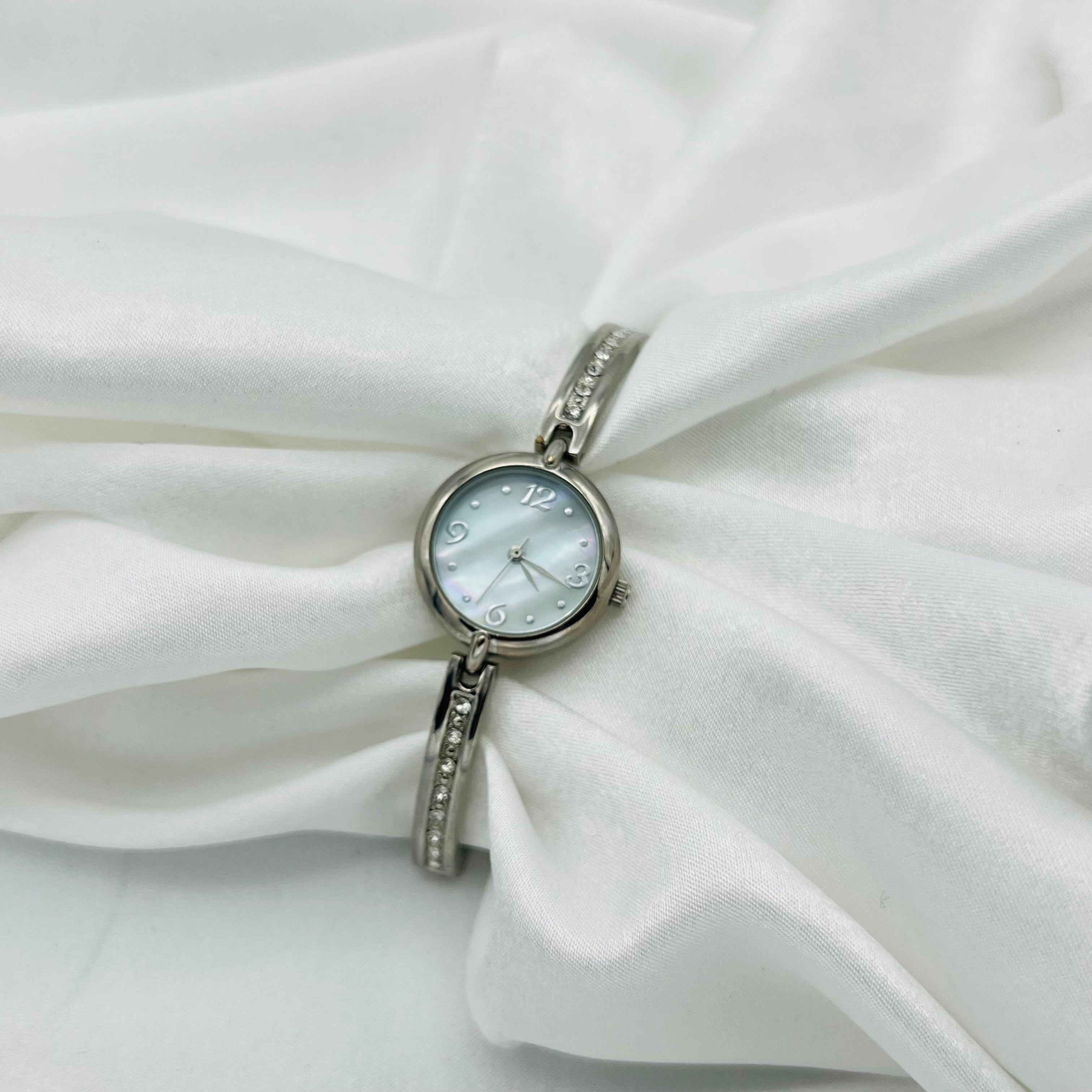 💎 Silver-Toned Diamanté Watch with Mother of Pearl Dial