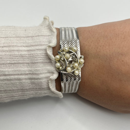 RARE Pilgrim 17 Jewels Silver-Toned Peek-a-boo Watch