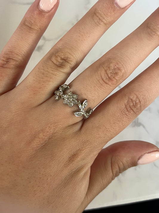 Silver Diamanté Flower Ring