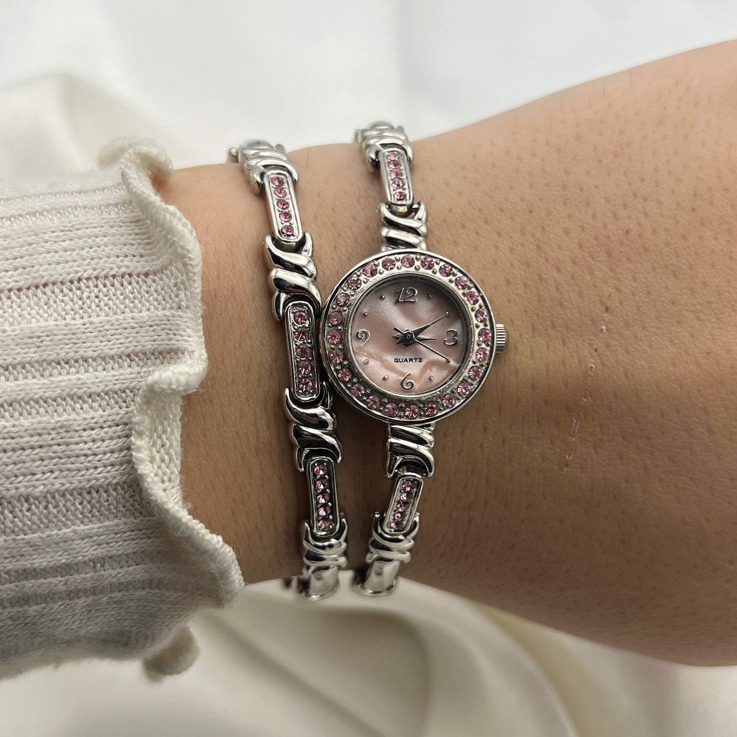 Pink Gemstone Silver-Toned Watch & Bracelet Set with Pink Mother of Pearl Dial