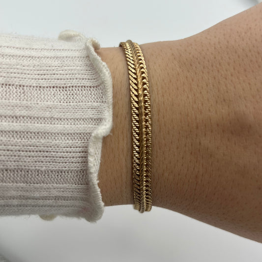Cute Gold-Toned Bracelet