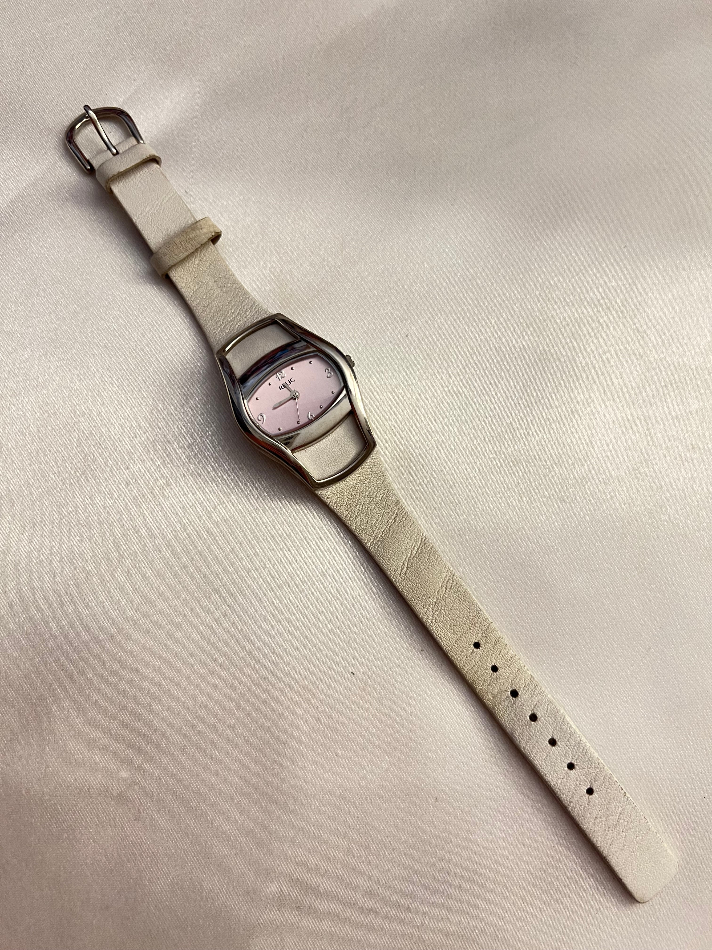 💗🤍 White Leather Pink Face Watch