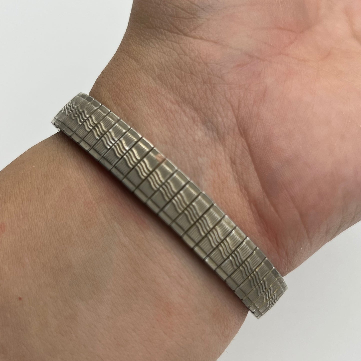 Stretchy Heart Dial Watch