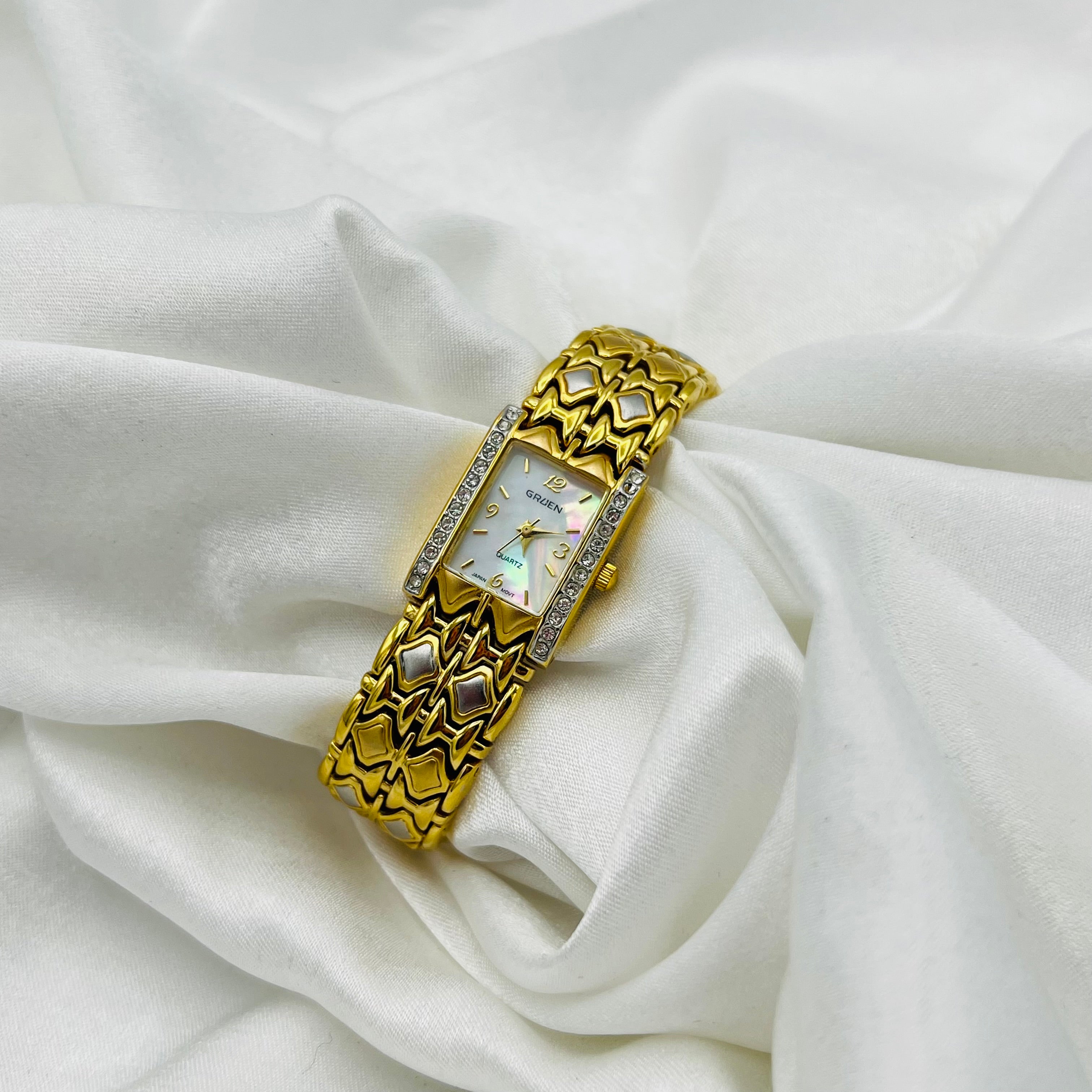💛 Gruen Gold Watch with Mother of Pearl Dial