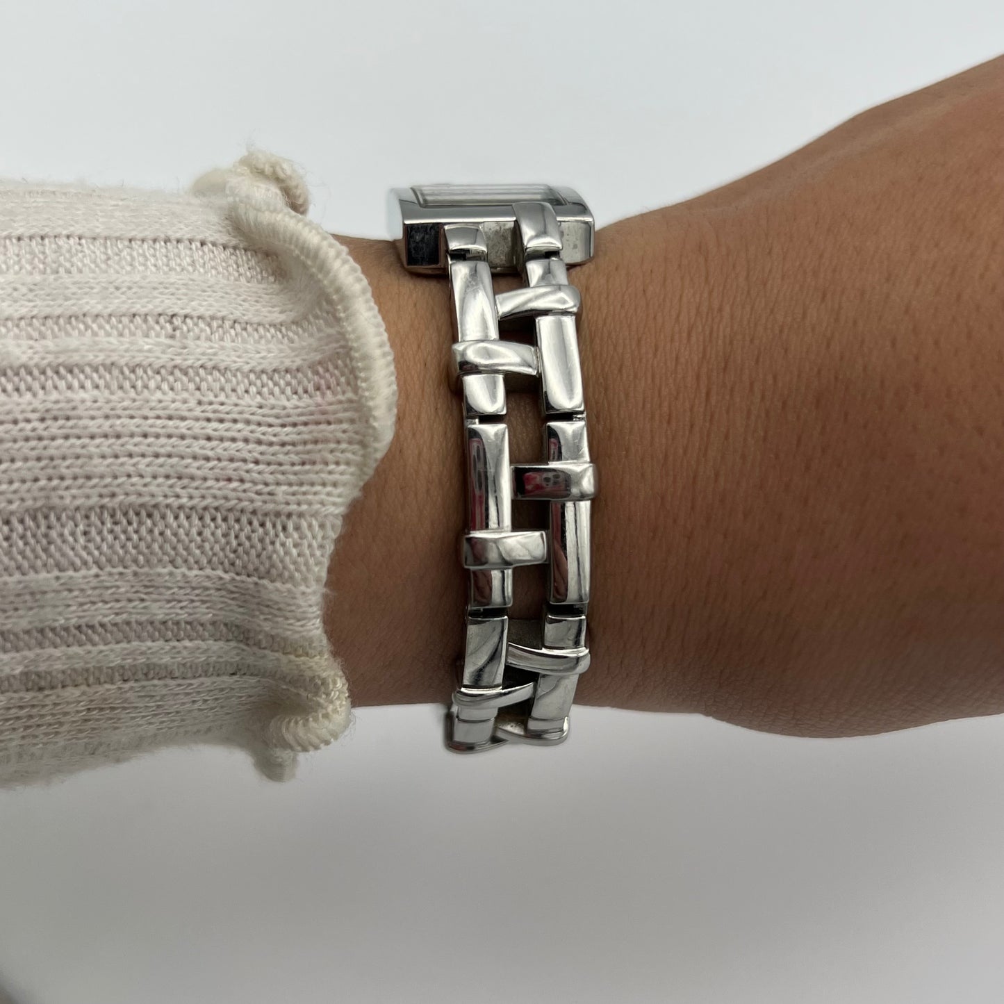 🩶 Fossil Black Dial Silver-Toned Watch