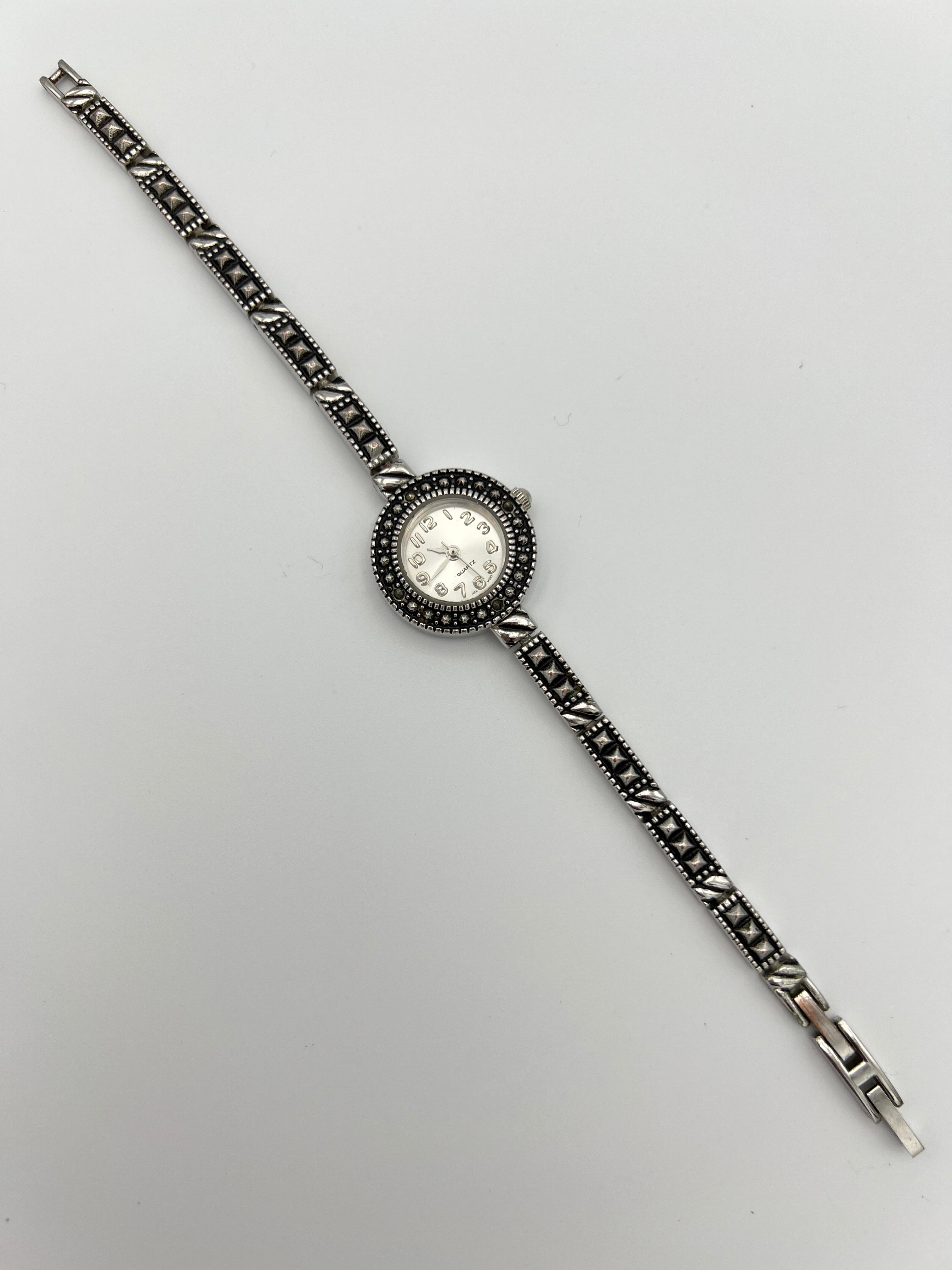🩶🖤 Dainty Art Deco Watch