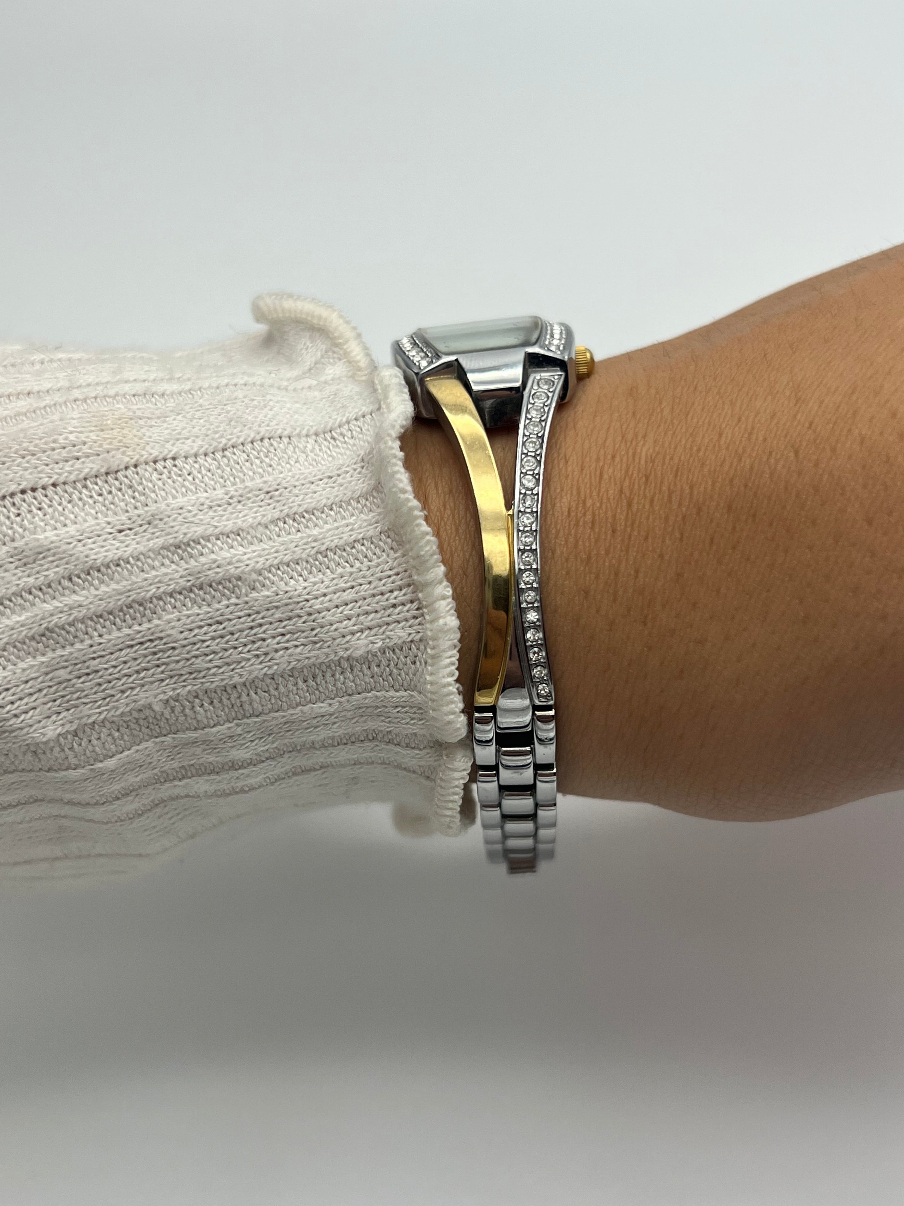 🌟🩶 Two-Toned Diamanté Watch