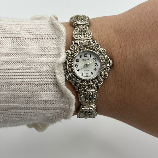 Art Deco Style Watch with Bow Detailing