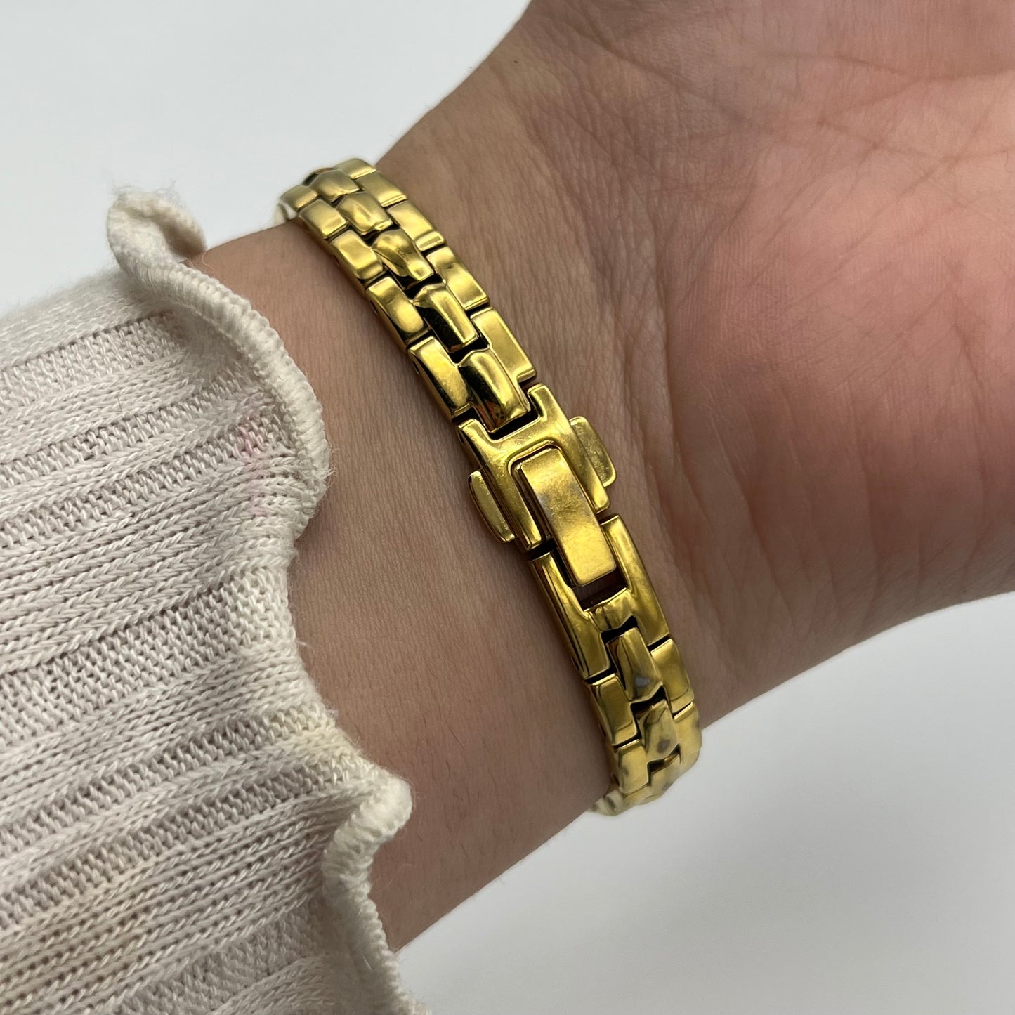 RARE Citizen Eco-Drive Diamanté Gold-Toned Watch with Mother of Pearl Dial