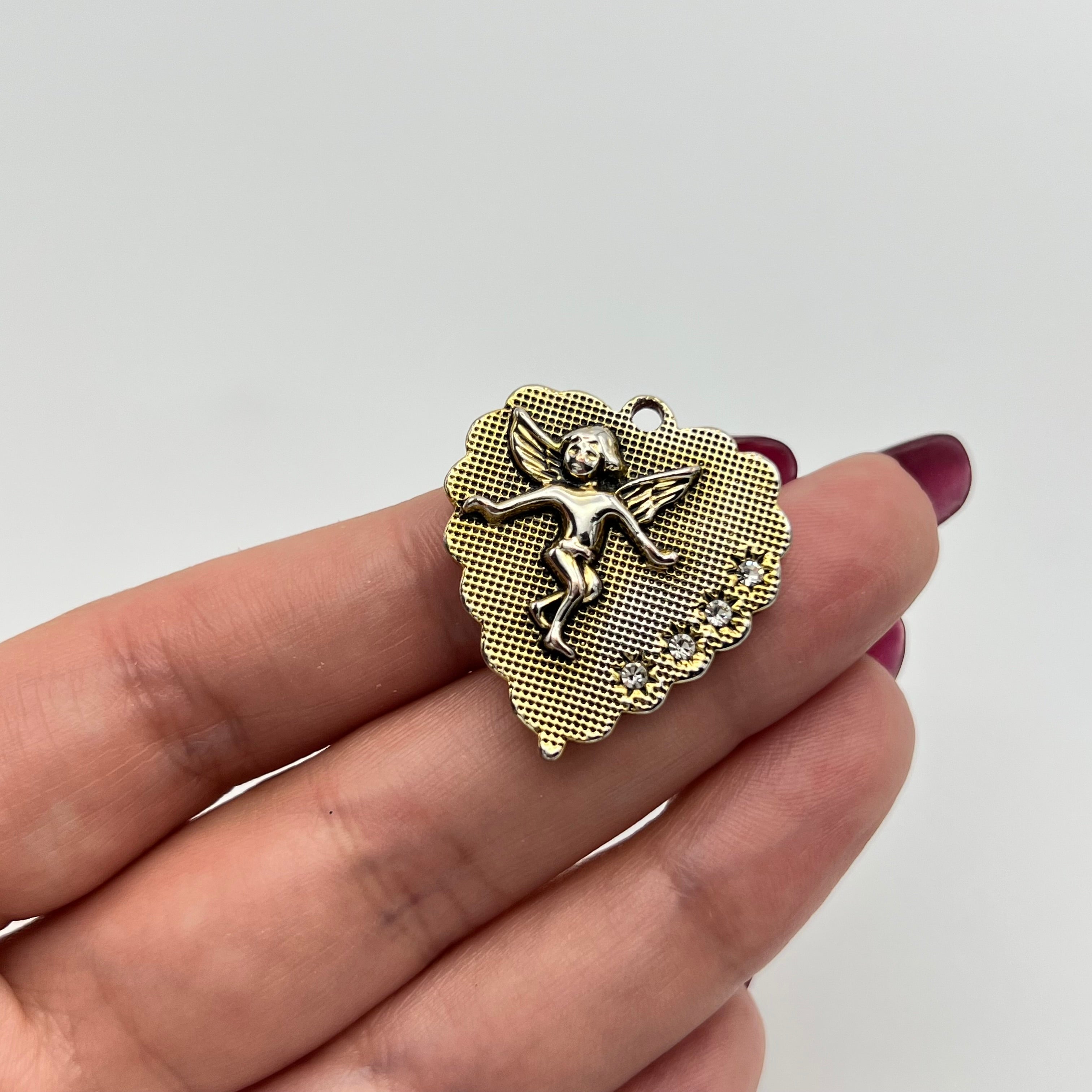 💛🪽 Gold Betsey Johnson Cherub Charm