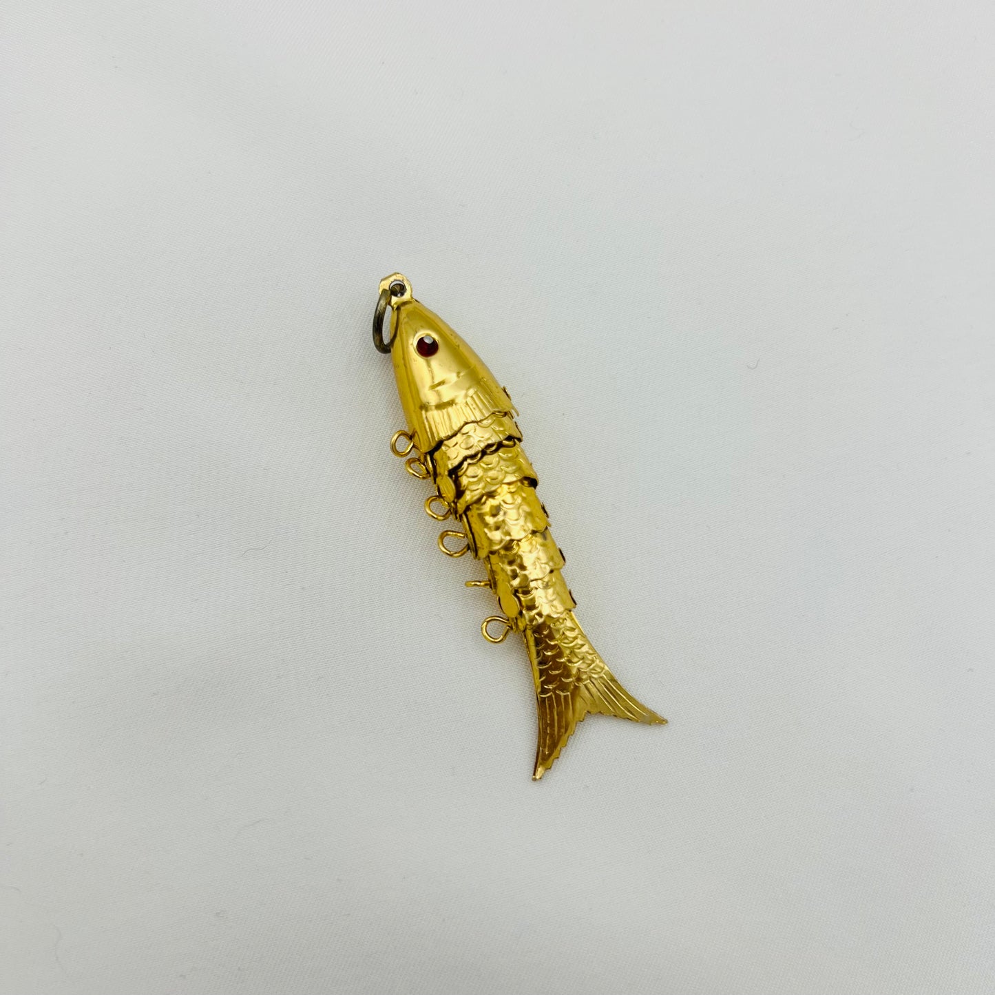 Fish Charm with Ruby-Toned Eyes