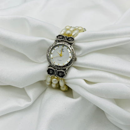 Silver-Toned Pearl Watch with Bow Detailing