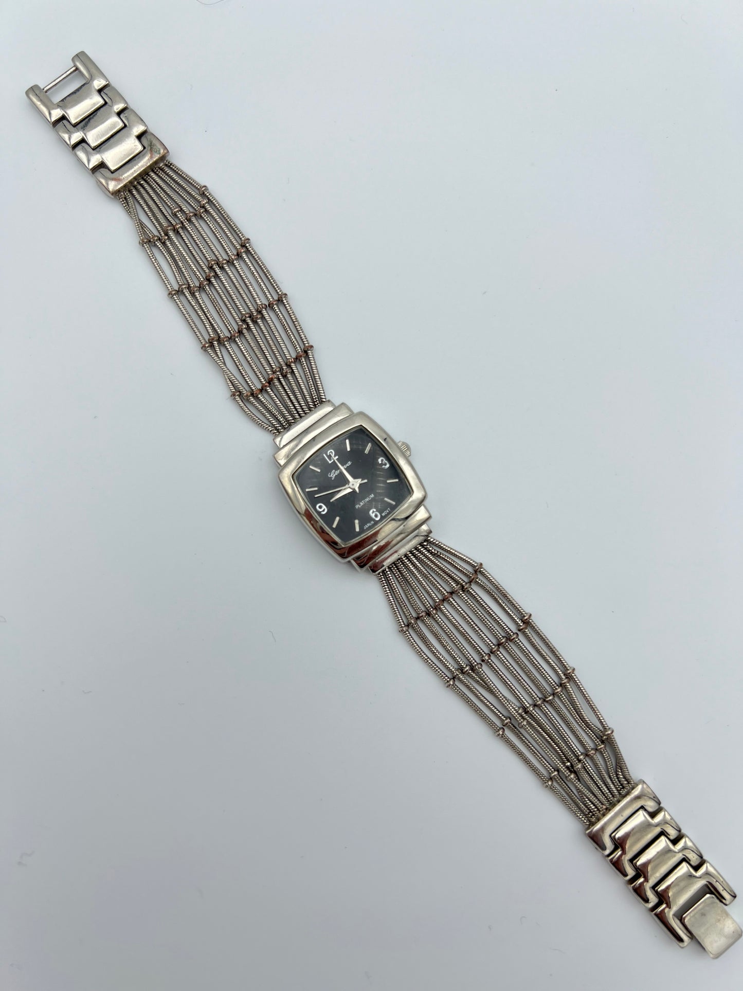🩶 Multi-Strings Silver Watch