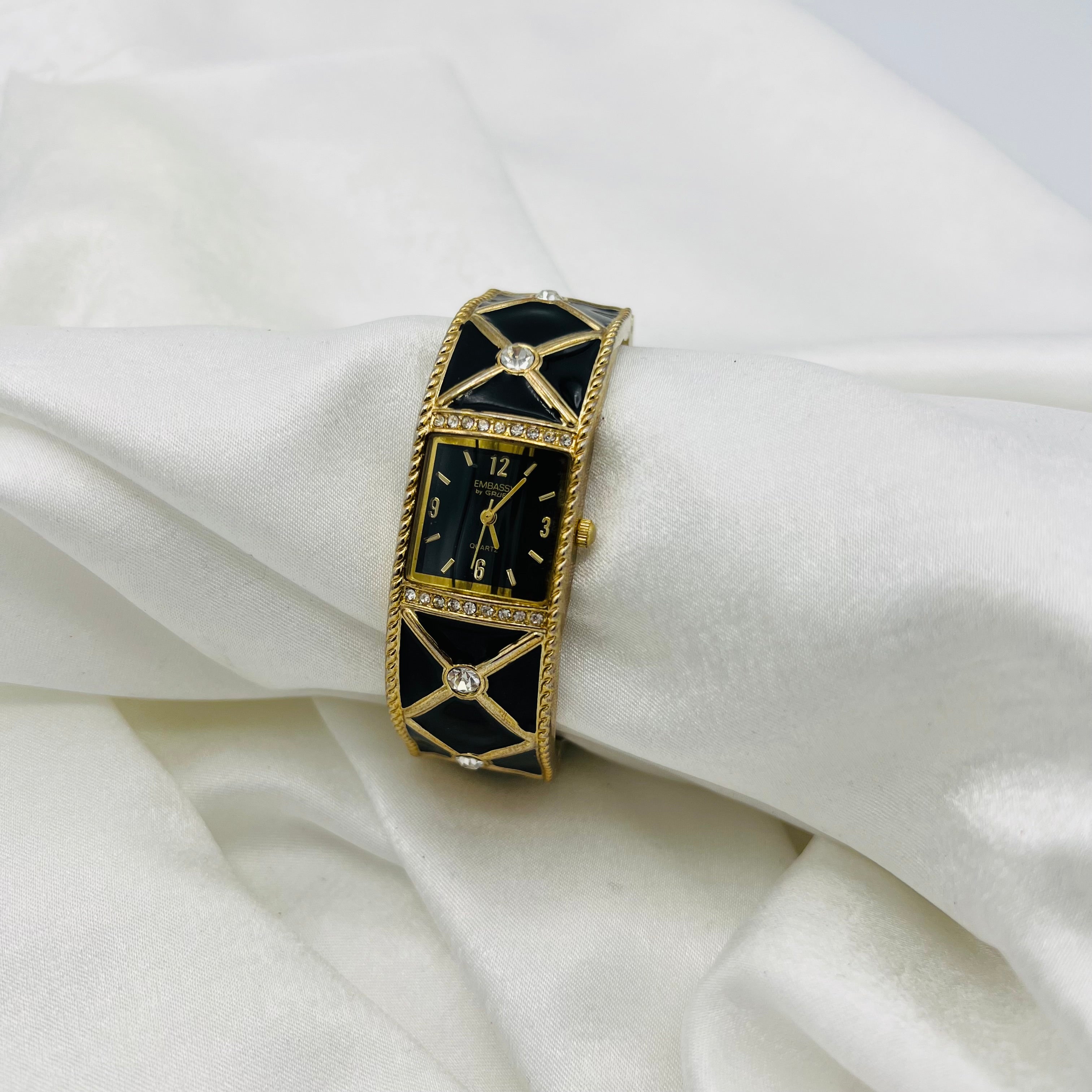 🖤💛 Quilt Style Diamanté Watch