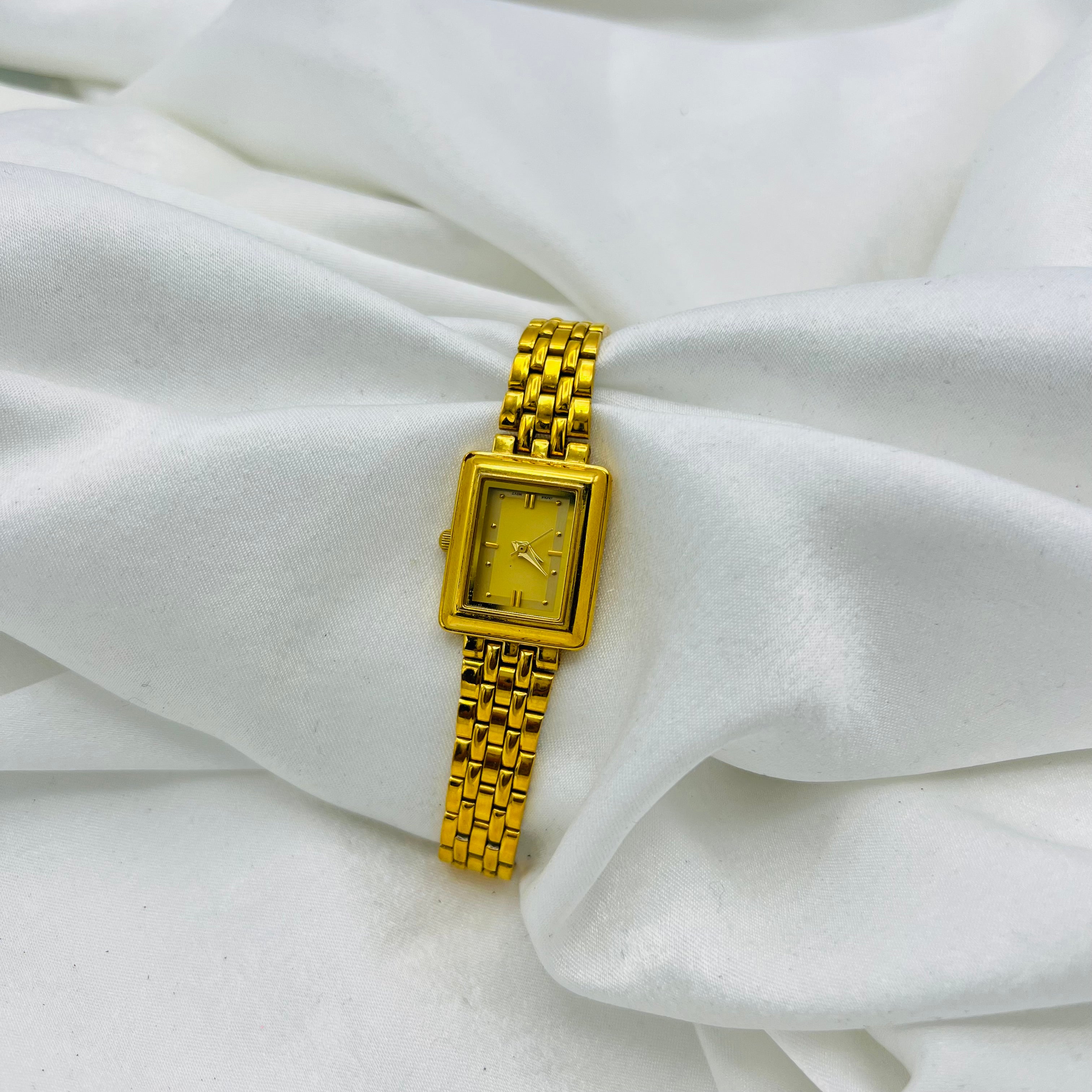 🌟Classy Gold-Toned Watch