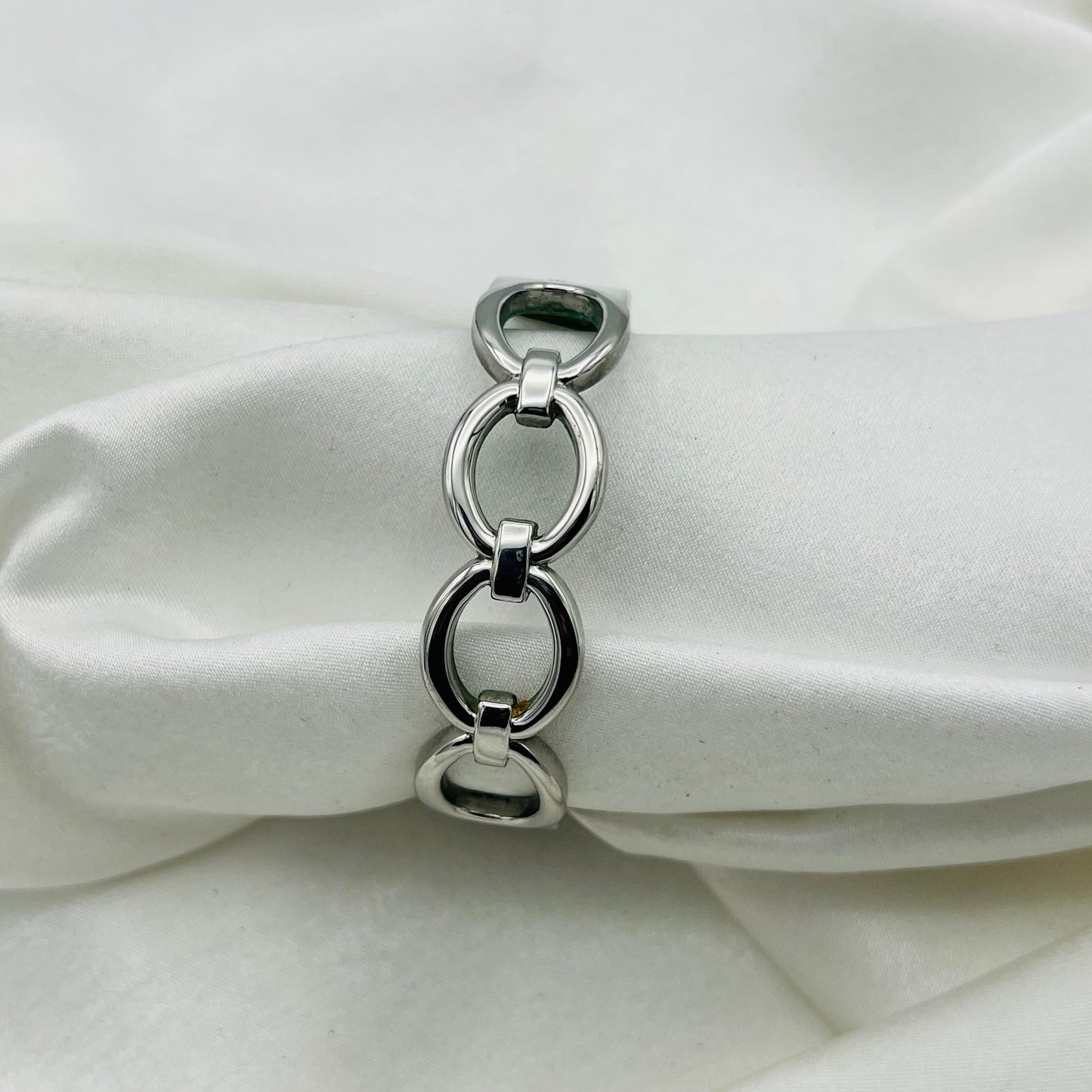 Cute Diamanté Silver-Toned Watch