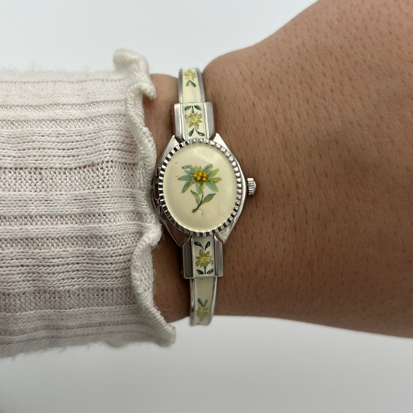 RARE Andre Mouche Flower Peek-a-boo Watch