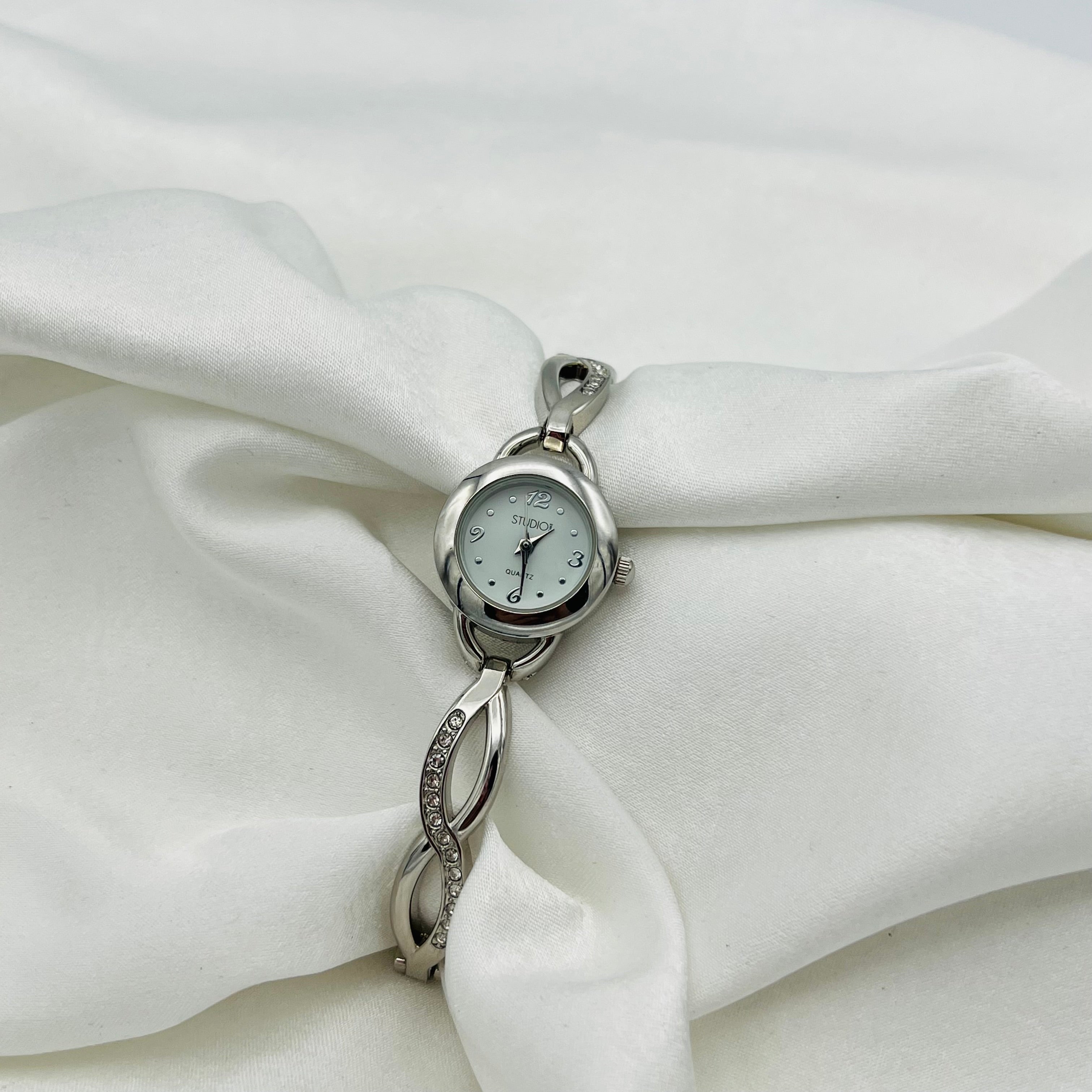 💎 Dainty Silver-Toned Diamanté Watch