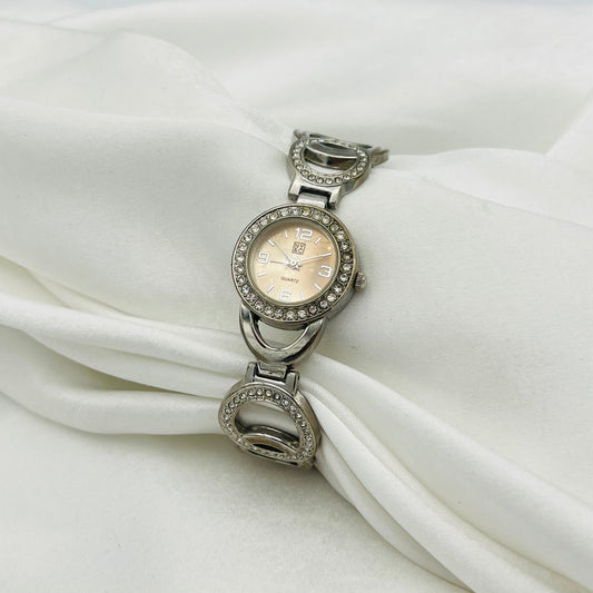 🩶 Silver-Toned Watch with Beige Dial