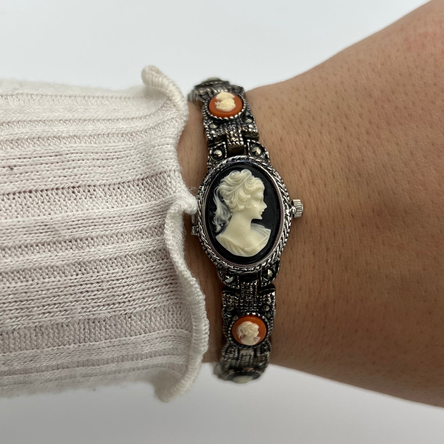 Cameo Peek-a-boo Watch