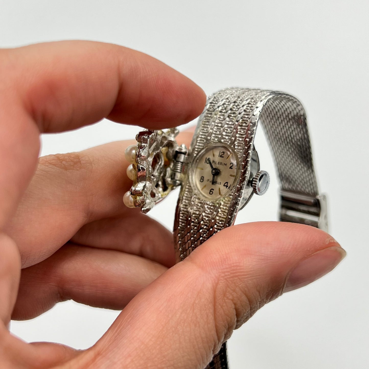 RARE Pilgrim 17 Jewels Silver-Toned Peek-a-boo Watch