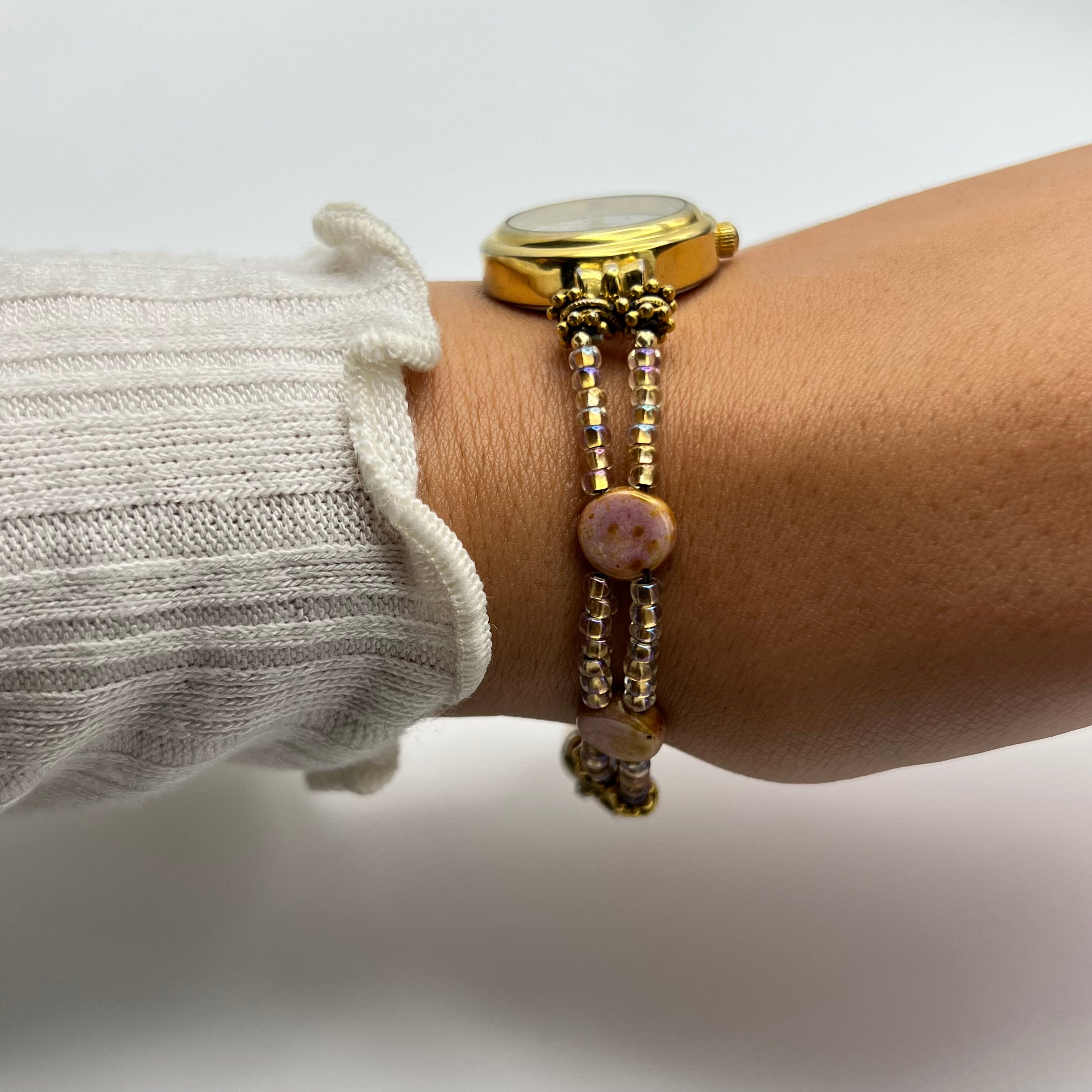 💗 Handcrafted Gold-Toned Pink Stone Detailed Watch