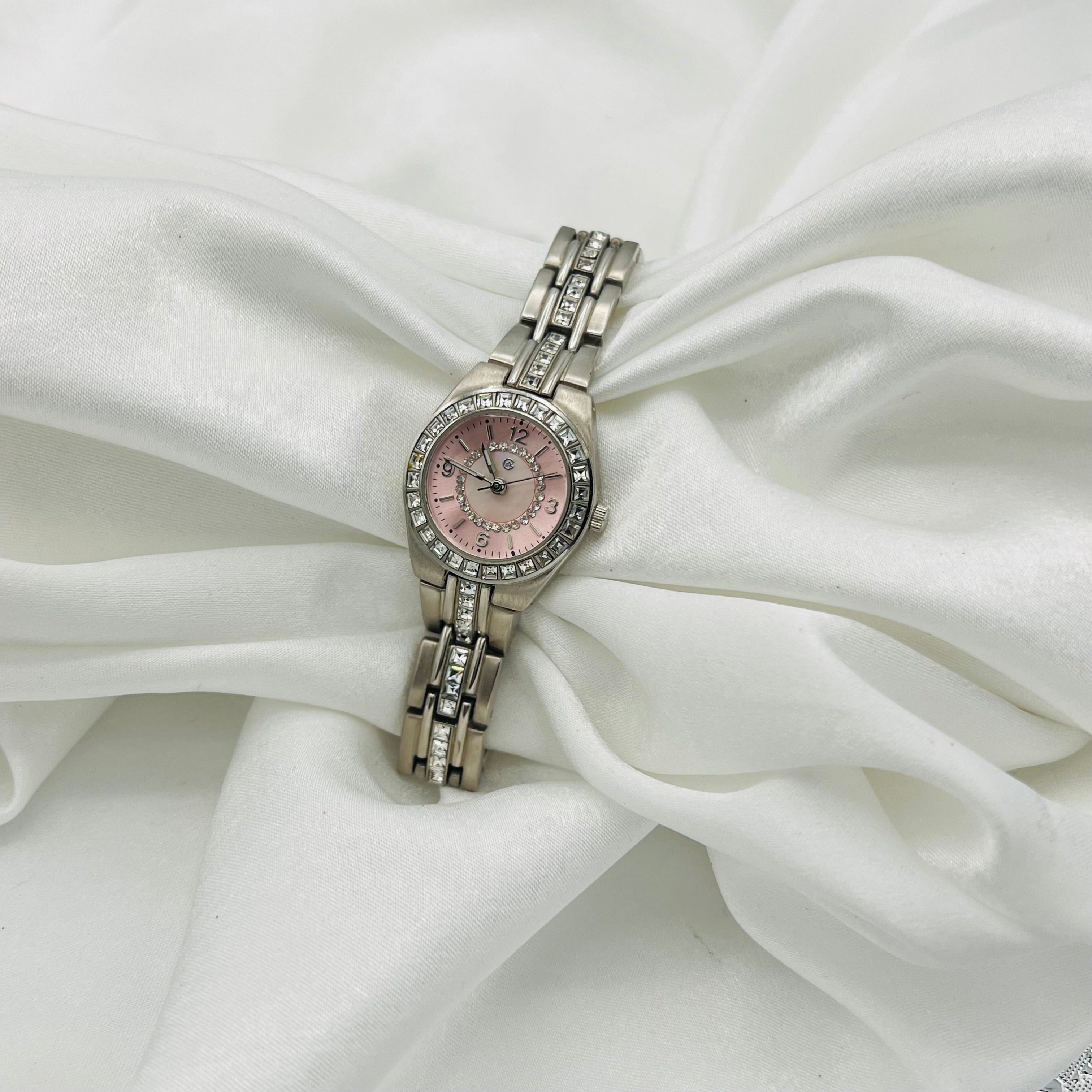 💗 Silver Baby Pink Face Watch