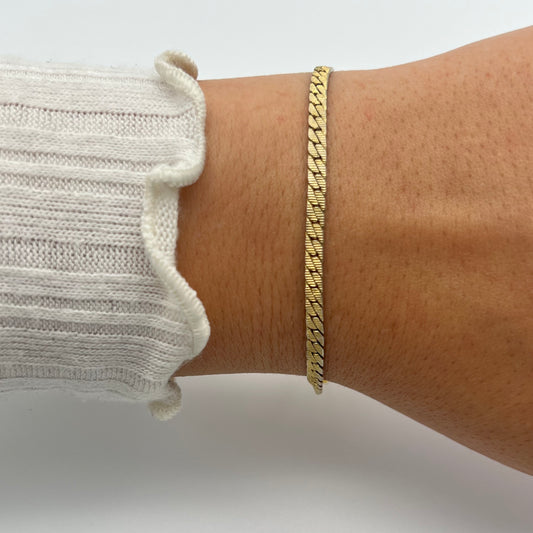 Gold-Toned Bracelet