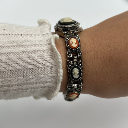Cameo Peek-a-boo Watch