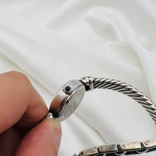 🩶Silver-Toned Watch