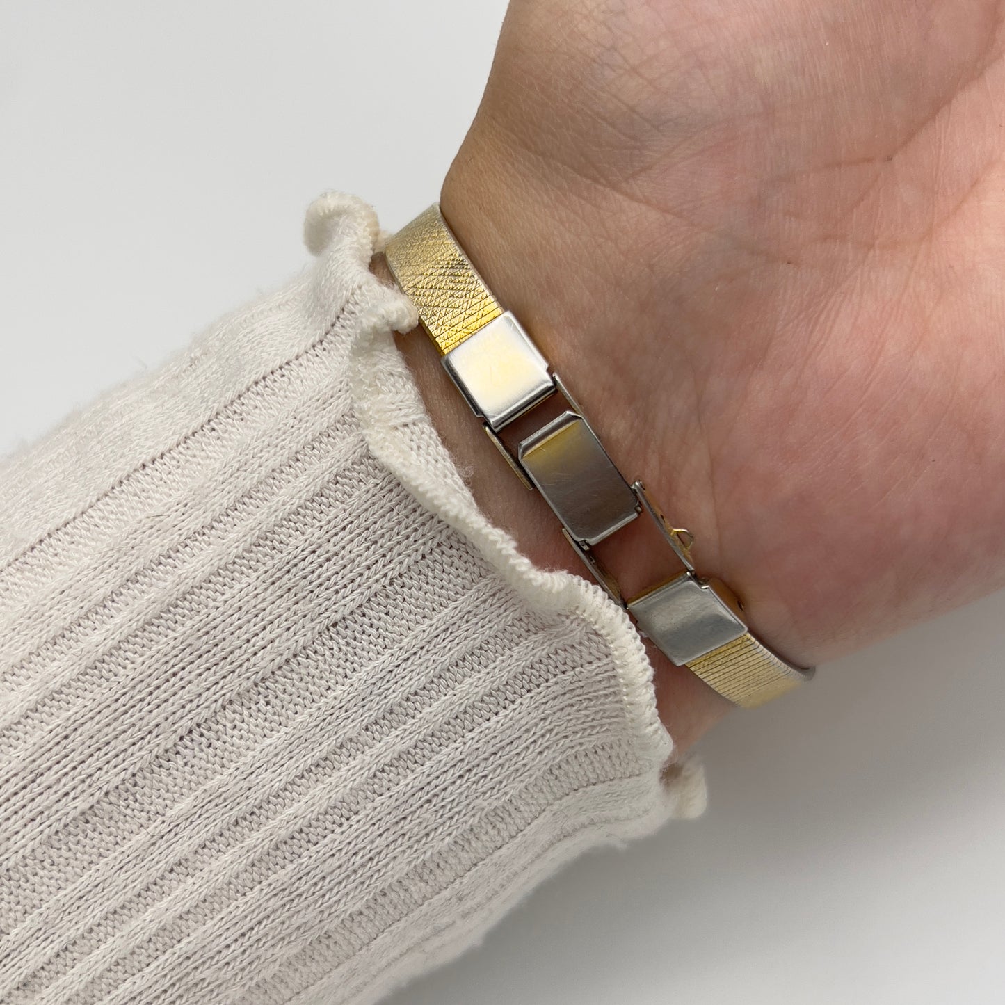 Classic Gold-Toned Watch