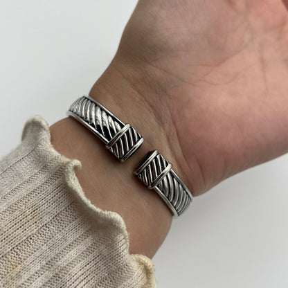 Amber-Toned Peek-a-boo Watch