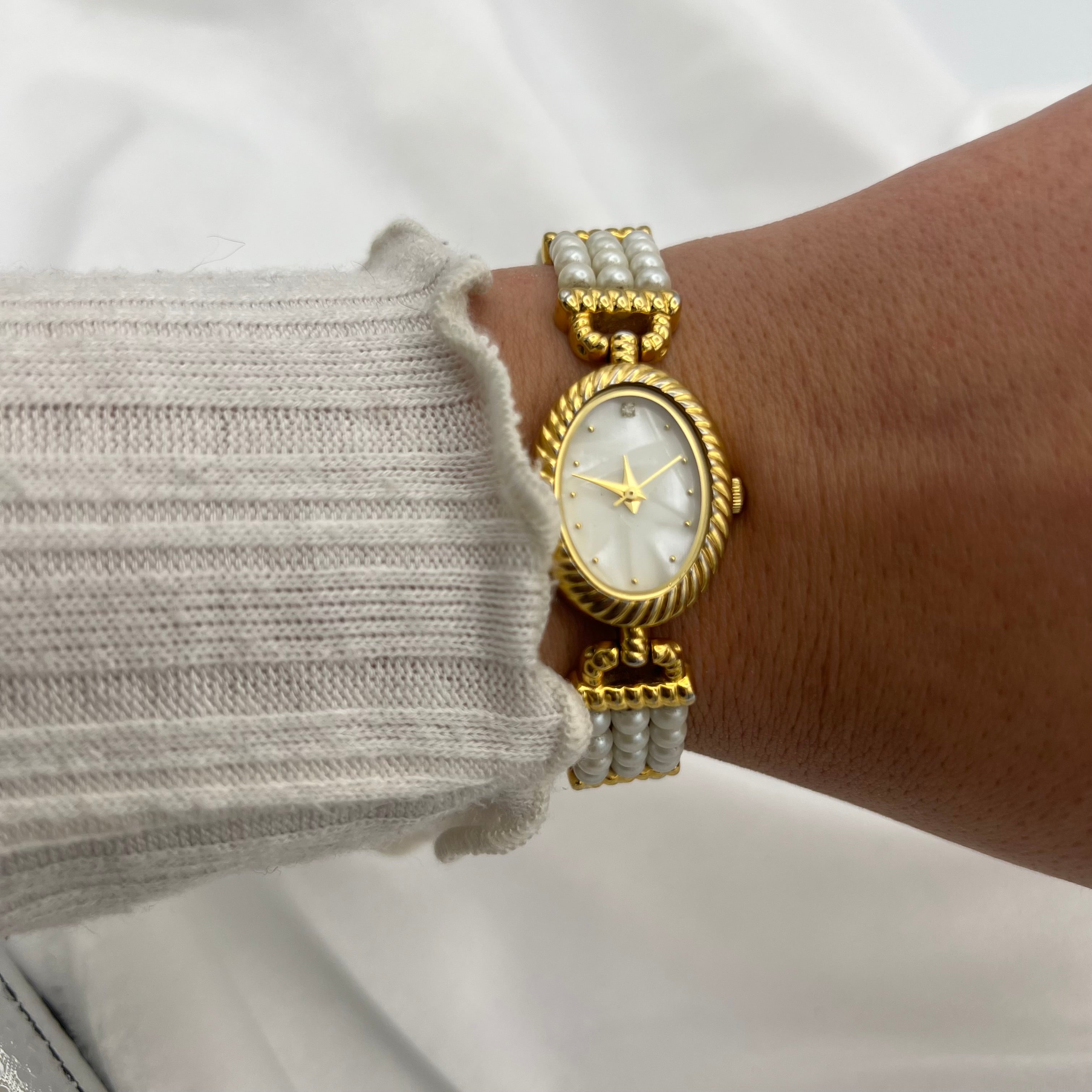 ✨ Elegant White Bead Watch with Mother of Pearl Dial