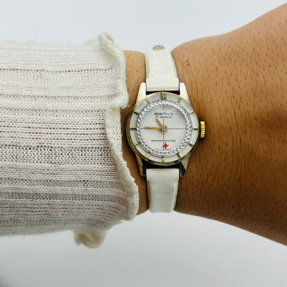 🤍 White Leather Watch