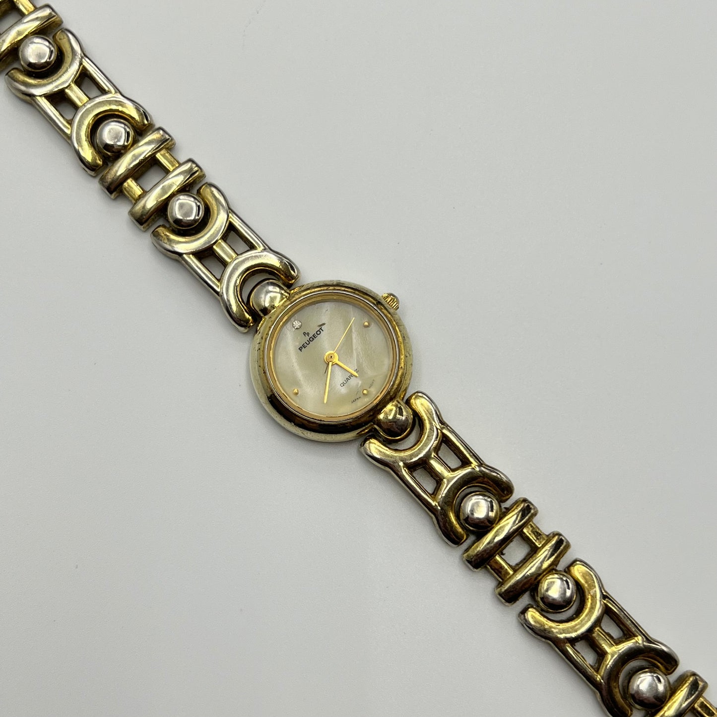 Gold-Toned Round Dial Watch