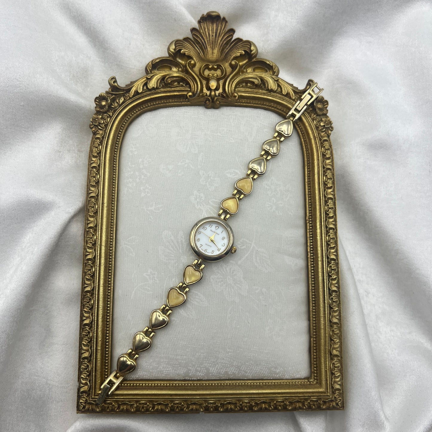 Lovely Yellow Heart Watch