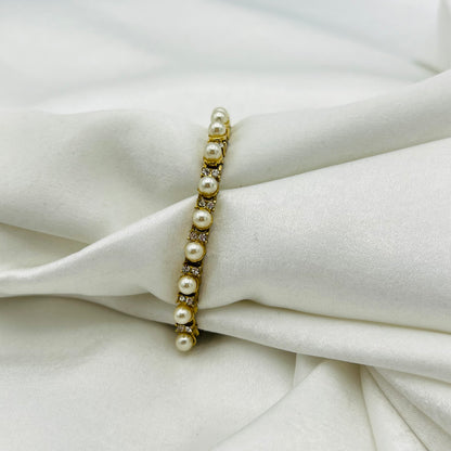 Pearl Diamanté Bracelet