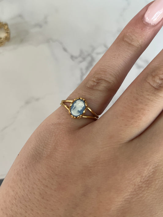 RARE Baby Blue Cameo Avon Pinky Ring