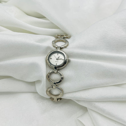 🩶 Silver-Toned Circle Detailed Watch