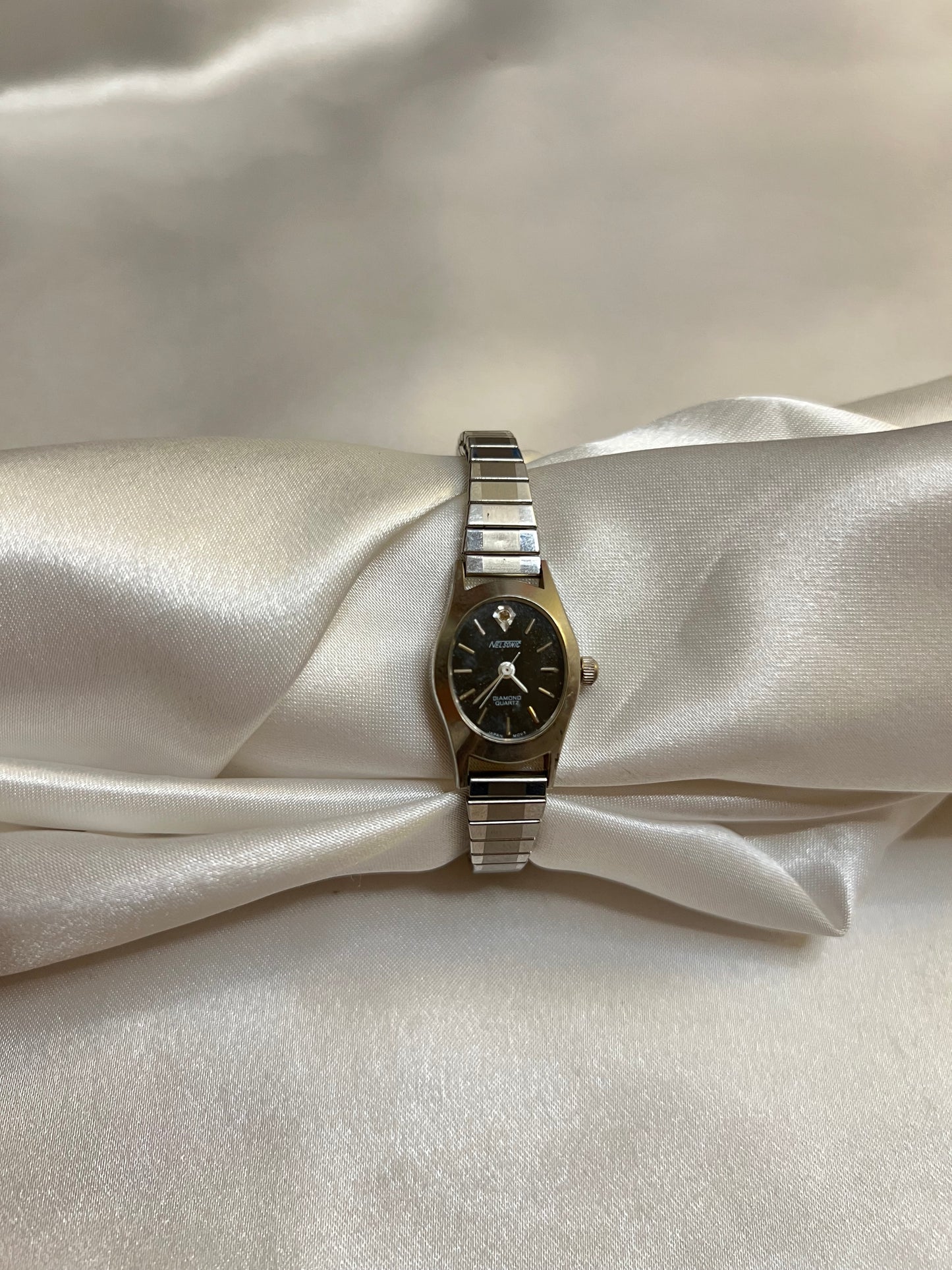 🤍 Silver-Toned Watch