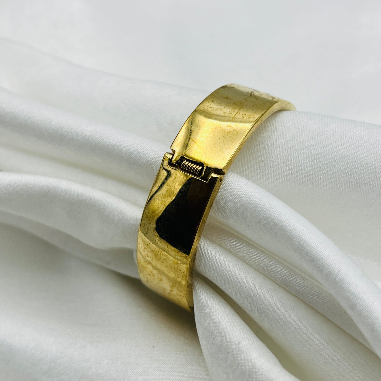 Peacock Feather Peek a Boo Watch