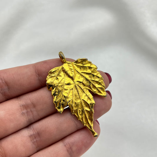 Gold Maple Leaf Pendant