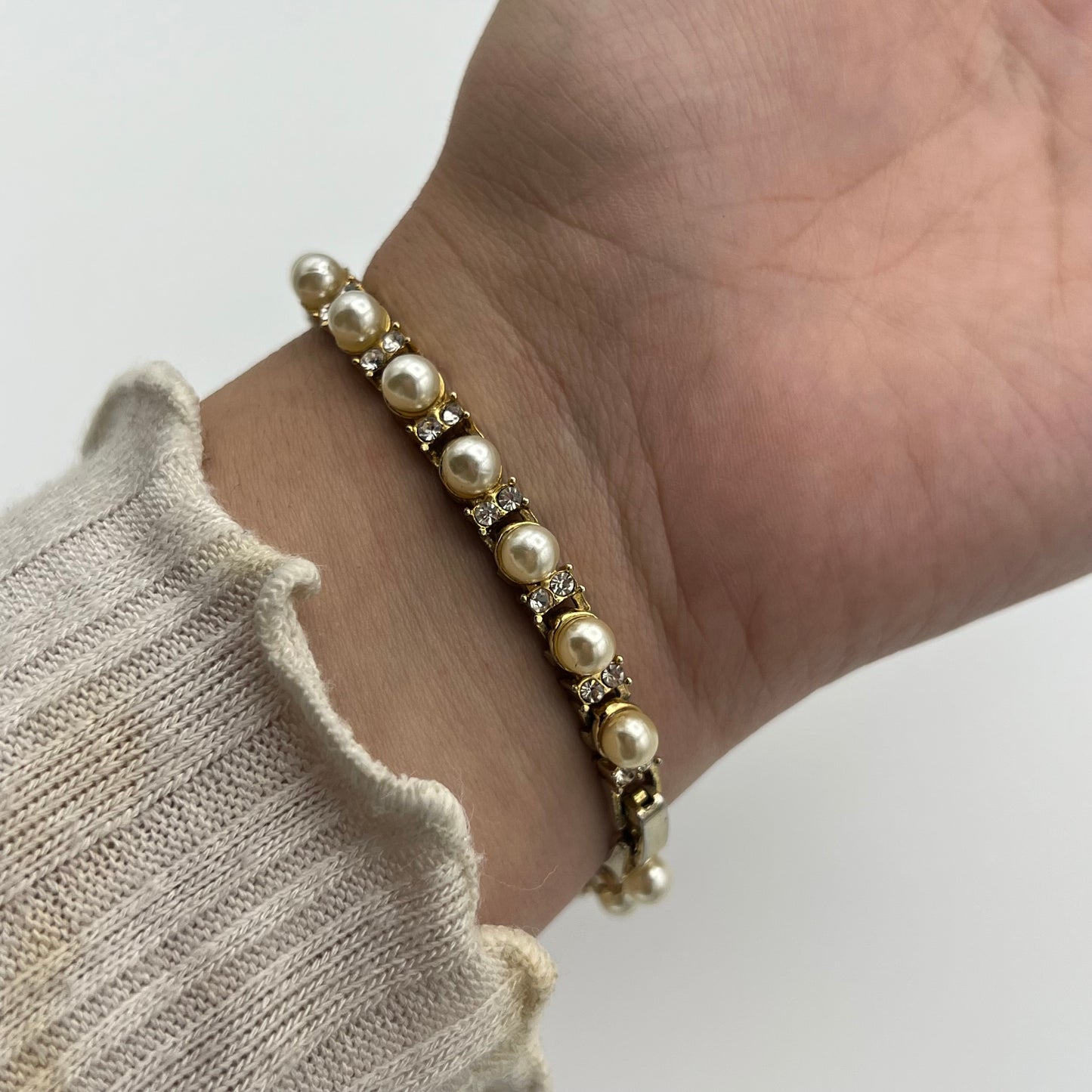 Pearl Diamanté Bracelet