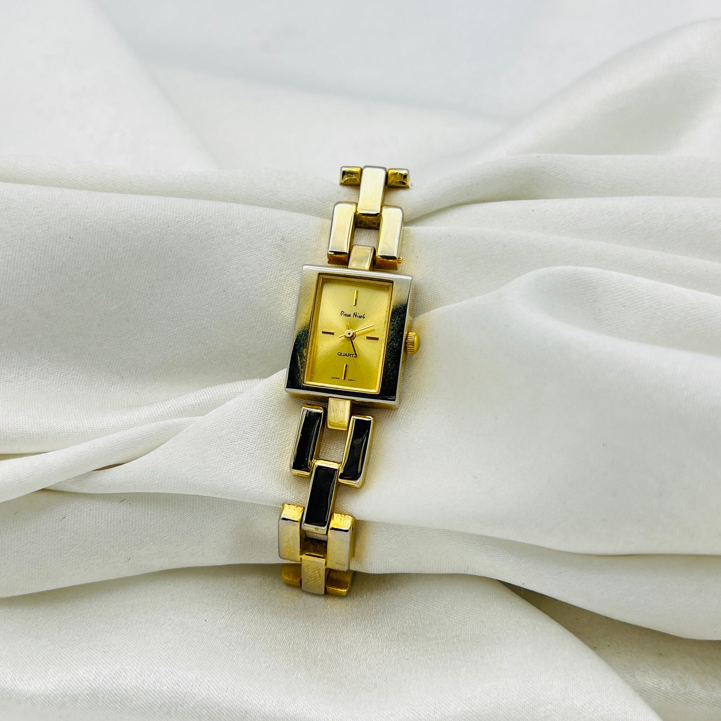 Elegant Gold Tone Rectangle Tank Watch