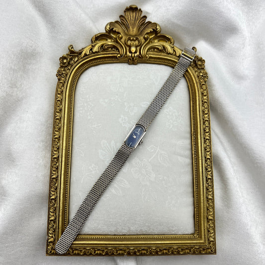 RARE Benrus 1960s Petite Oval Navy Dial Watch