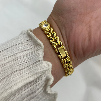 🌟 Gold-Toned Diamanté Watch